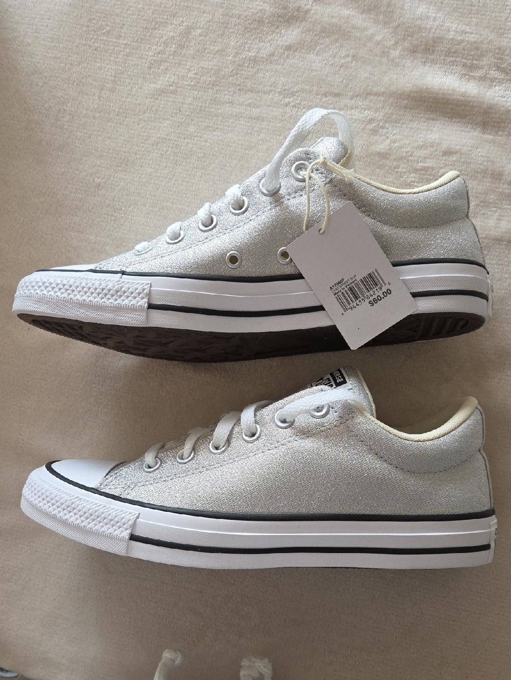 Women's Converse All Star Sneakers, Size 8.5, Color, Silver & White - Picture 4 of 8